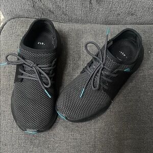 Vessi Women’s Black Everyday Classic Sneakers-7